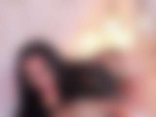 Live cam show with DannaPerea - Public Mature on Camiplay Live