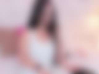 Live cam show with DannaPerea - Small Tits Mature on Camiplay Live