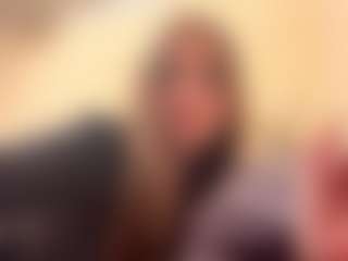 ElmaGrahn's Live Sex Cam Show