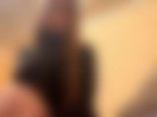 ElmaGrahn's Live Sex Cam Show