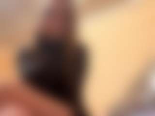 Live cam show with ElmaGrahn - Twerk on Camsoda