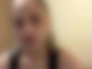 ElmaGrahn's Live Sex Cam Show