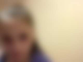 Live cam show with ElmaGrahn - Mature on Camiplay Live