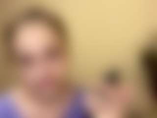 ElmaGrahn's Live Sex Cam Show