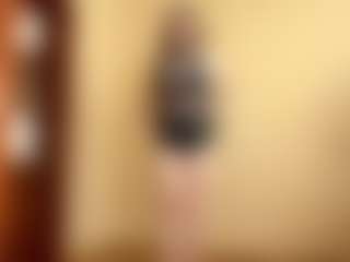Live cam show with ErnestineLeitzel - Erotic on Camsoda