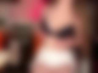 ErnestineLeitzel's Live Sex Cam Show