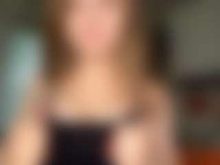 ErnestineLeitzel's Live Sex Cam Show