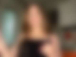 ErnestineLeitzel's Live Sex Cam Show