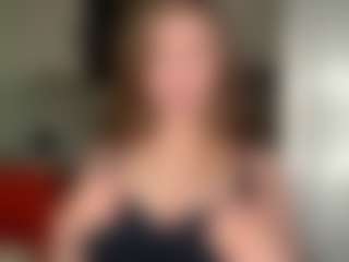 ErnestineLeitzel's Live Sex Cam Show
