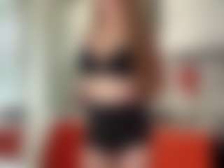 Live cam show with ErnestineLeitzel - Pretty on Soda Cam