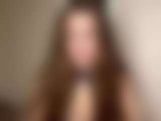 Live cam show with ErnestineLeitzel - Shaved on SinfulBabes