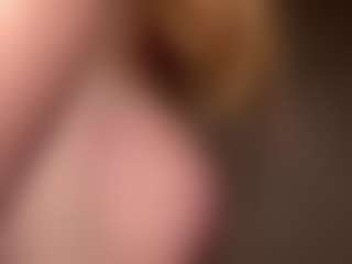 Live cam show with ErnestineLeitzel - Teasing on TeamSkeetLive