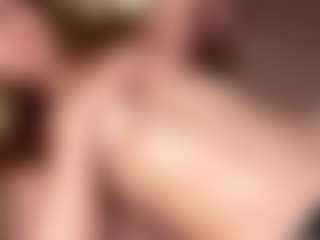 ErnestineLeitzel's Live Sex Cam Show