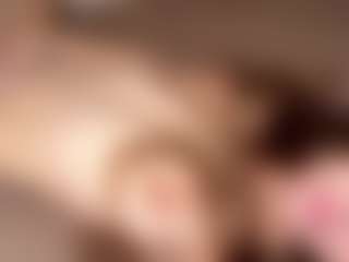 ErnestineLeitzel's Live Sex Cam Show