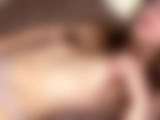 ErnestineLeitzel's Live Sex Cam Show