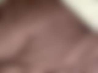 ErnestineLeitzel's Live Sex Cam Show