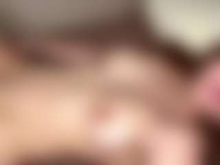 Live cam show with ErnestineLeitzel - Hairy Pussy Brown Hair on Camsoda Late Night
