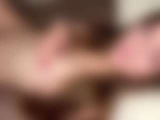Live cam show with ErnestineLeitzel - Hairy Pussy on Soda Cam