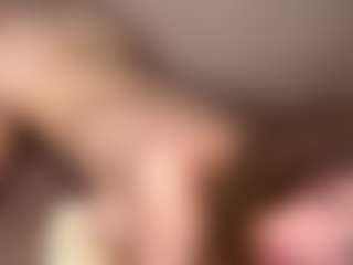 Live cam show with ErnestineLeitzel - Smart on Latina Girls