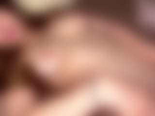 ErnestineLeitzel's Live Sex Cam Show