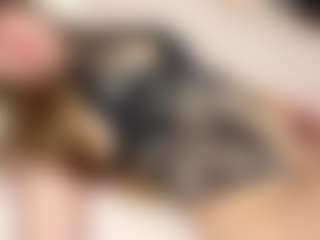 ErnestineLeitzel's Live Sex Cam Show