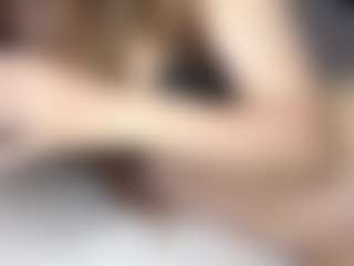 ErnestineLeitzel's Live Sex Cam Show