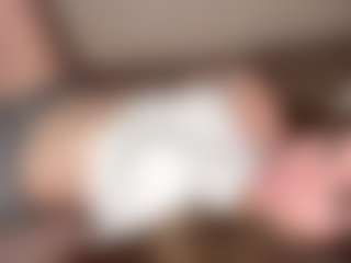 ErnestineLeitzel's Live Sex Cam Show