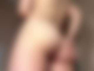 ErnestineLeitzel's Live Sex Cam Show
