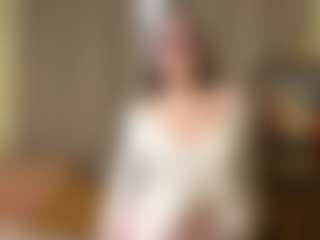 Live cam show with FaithArns - Lesbian on Milfs Live