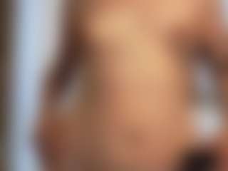 Live cam show with FaithArns - Solo on TottyGirls