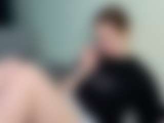 Live cam show with JacquelynnKeedy - Skinny on Taboo Cams XXX