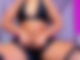 Live cam show with maybigbooty - Tittyfuck on Dare Cams
