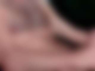 Live cam show with OldFaithful - Armpits on Cam Slut