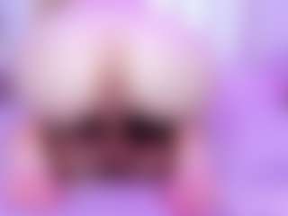 Live cam show with PaigeThorne - Ass Clapping on Camsoda