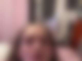 SaraLaw22's Live Sex Cam Show