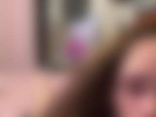 SaraLaw22's Live Sex Cam Show