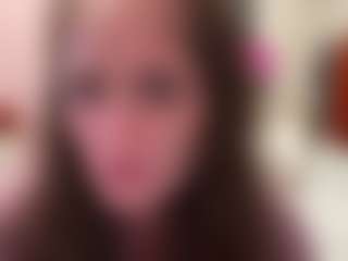 SaraLaw22's Live Sex Cam Show