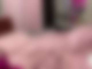 Live cam show with SaraLaw22 - Mature on Uber Horny