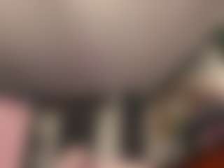 Live cam show with SaraLaw22 - MILF on AdultVida.com