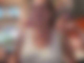 Live cam show with SaraLaw22 - Mature on Latina Girls