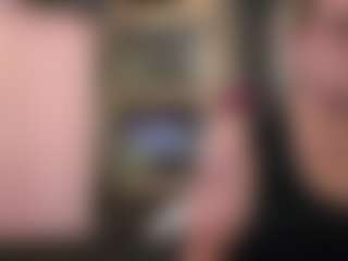 SaraLaw22's Live Sex Cam Show