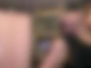 Live cam show with SaraLaw22 - Mature MILF on fapnchat