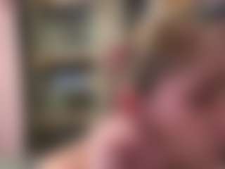 SaraLaw22's Live Sex Cam Show