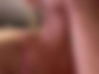 SaraLaw22's Live Sex Cam Show