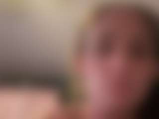 SaraLaw22's Live Sex Cam Show