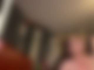SaraLaw22's Live Sex Cam Show