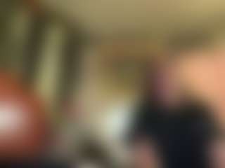 Live cam show with SaraLaw22 - Big Tits on Camsoda