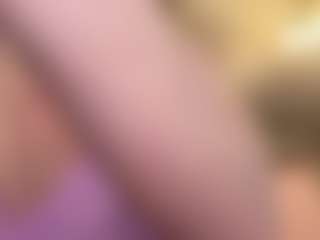 Live cam show with SaraLaw22 - Lingerie on Camsoda