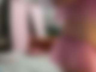 Live cam show with SaraLaw22 - Strip on fapnchat