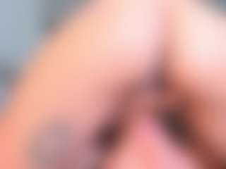 sensually-explosive's Live Sex Cam Show